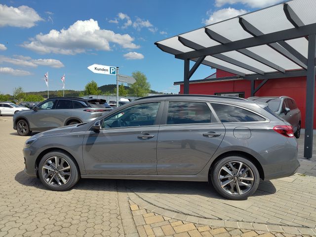 Hyundai i30 1.0 T-GDI AT   Advantage Kombi