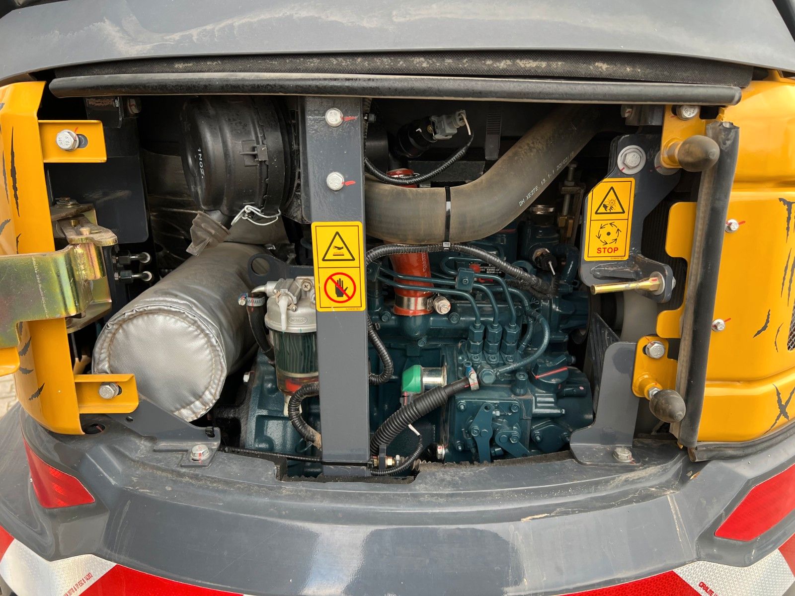 Fahrzeugabbildung XCMG XE27E / Löffelpaket / HS03 / nur 727h! /2022