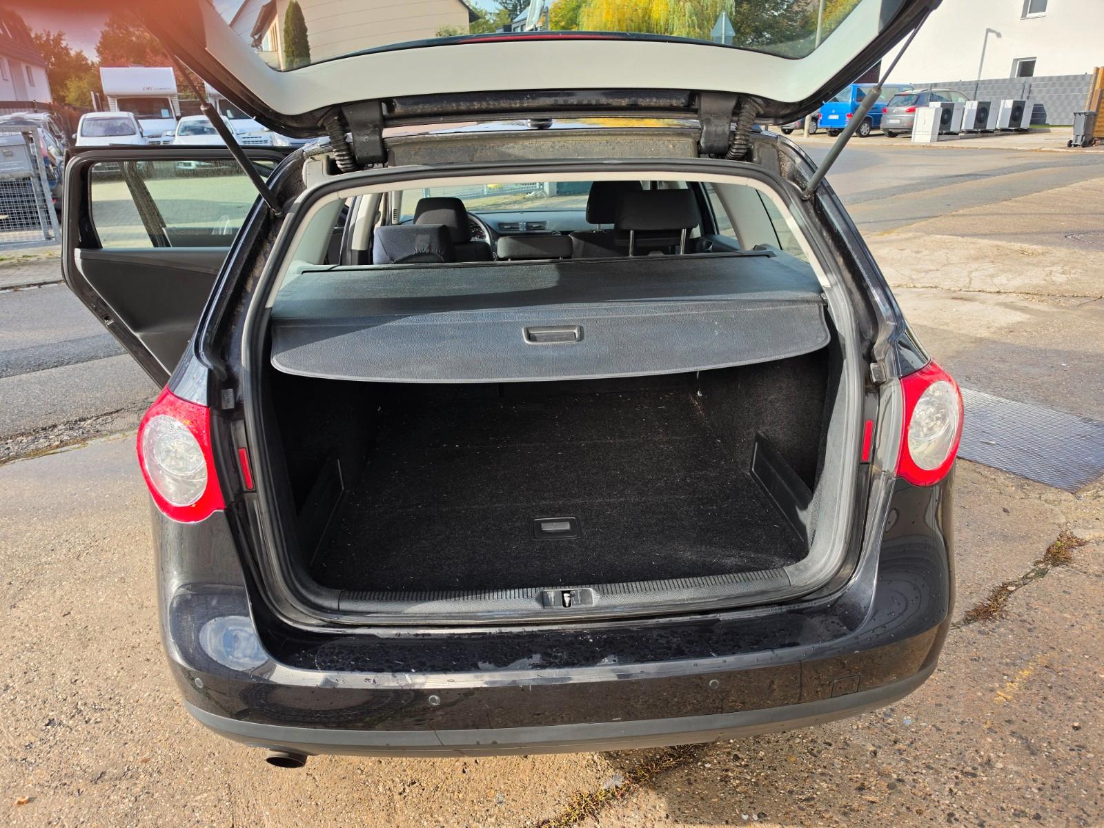 Volkswagen Passat 2009 — photo 15