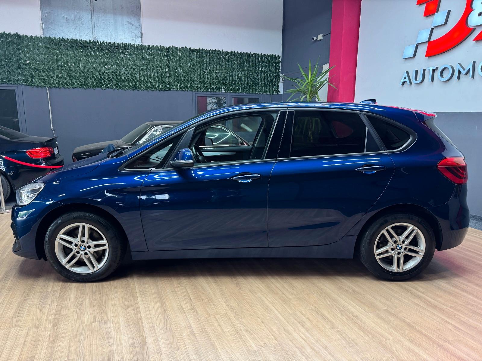 BMW 218d Advtg./LED/Navi/Pano/SHZ/AHK/