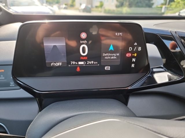Fahrzeugabbildung Volkswagen ID.3 PRO PERF LIFE WÄRMEPUMPE NAVI PDC SHZ ACC K