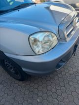 Hyundai Santa Fe 2005 neu TÜV - Hyundai SANTA FE aus 2005