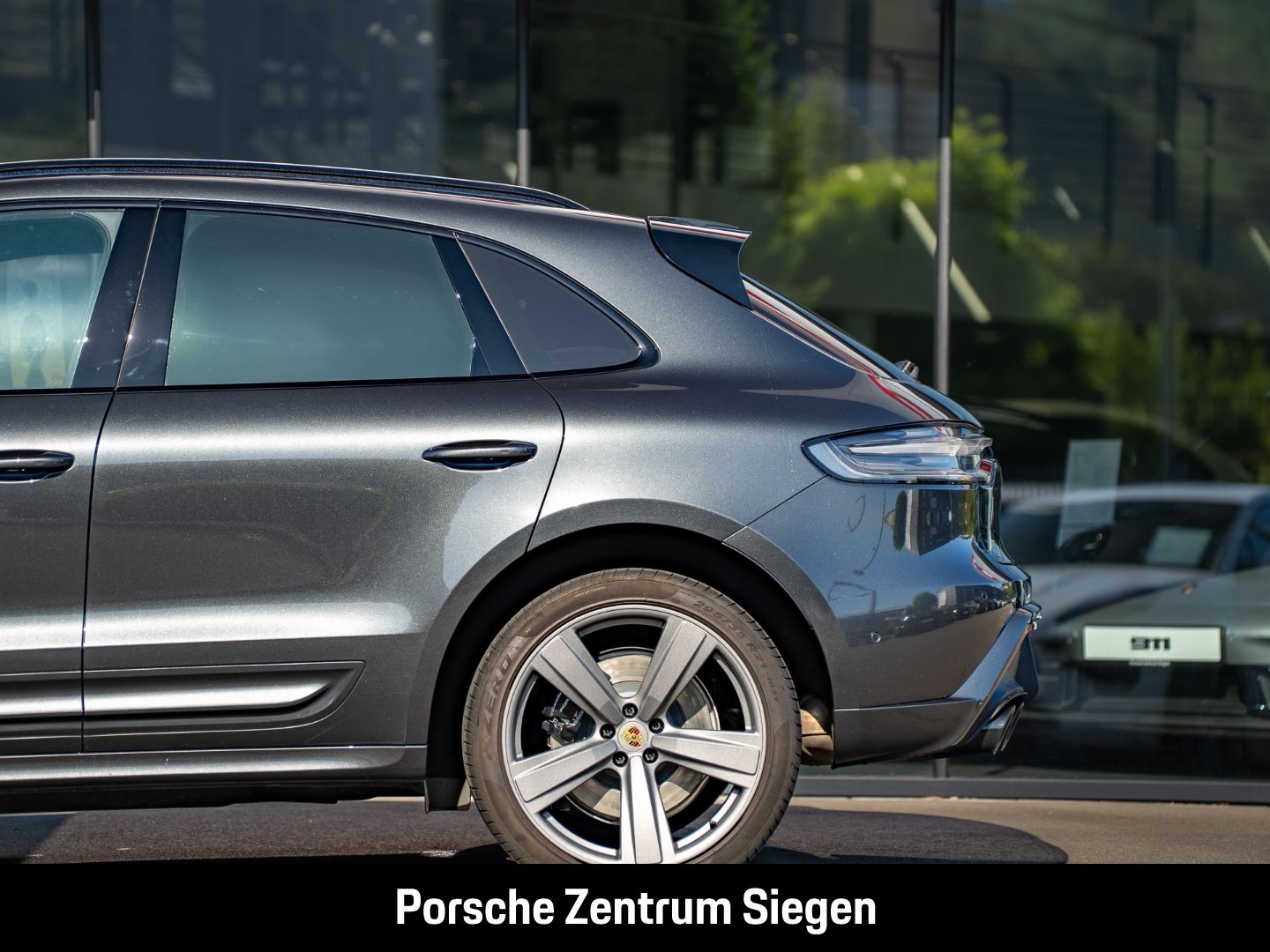 Porsche Macan GTS Luftfederung AD StandHZG AHK-el. klapp foto 7
