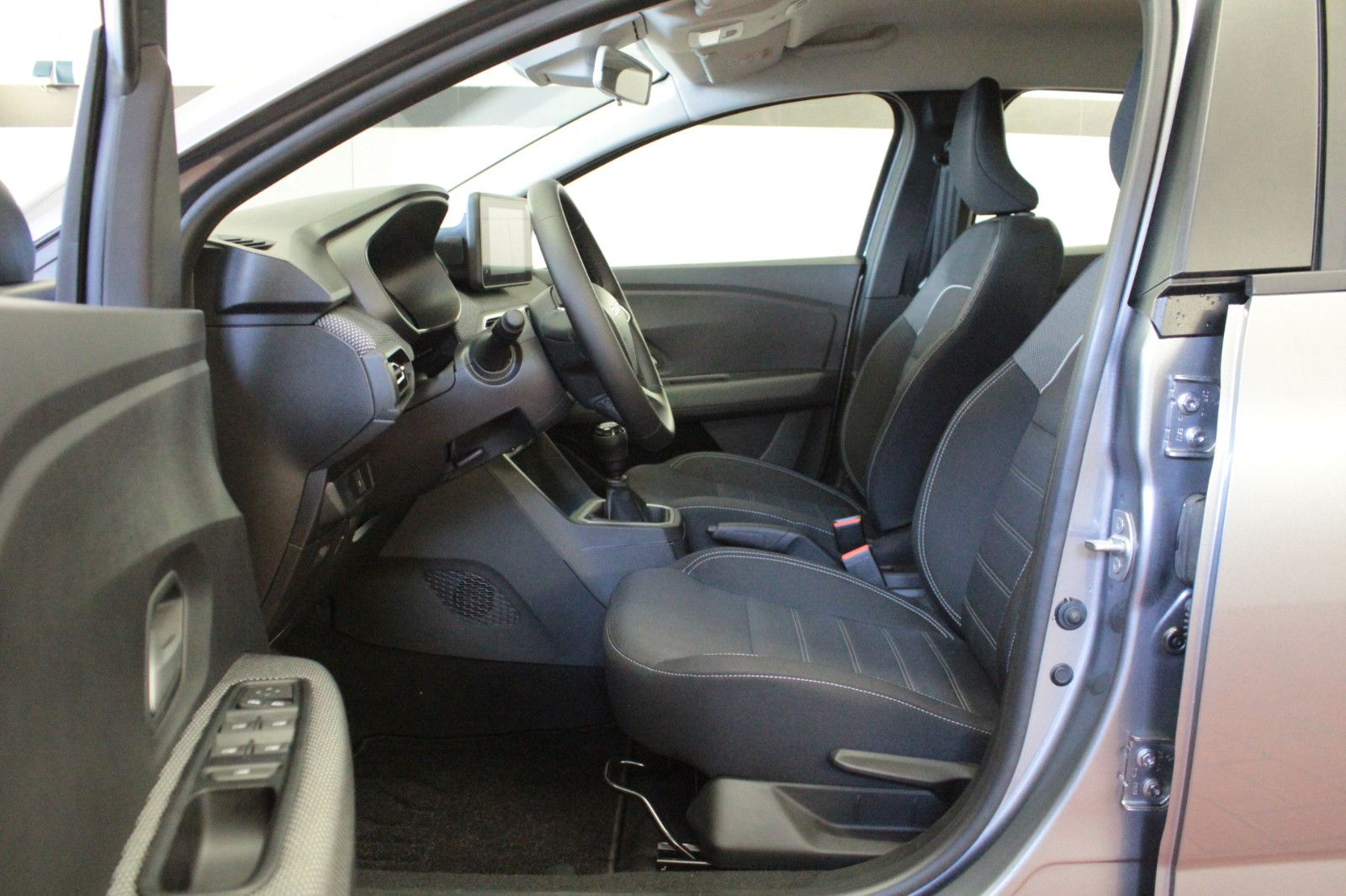 Fahrzeugabbildung Dacia Sandero TCe 90 Expression*Winterpaket*Alu*15424*