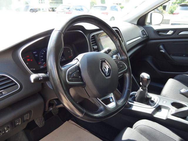 Fahrzeugabbildung Renault Megane IV Lim. 5-trg. Zen/1.Hd/Navi/SitzH/PDC/