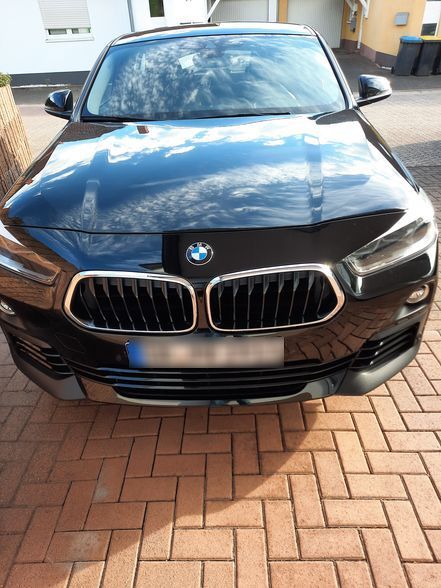 Image of BMW X2