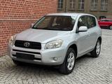 Toyota RAV 4 2.0-l-VVT-i 4x4 Cross Sport - Toyota RAV 4 Gebrauchtwagen in Chemnitz