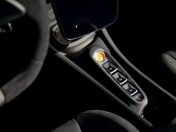 صورة مصغرة 25 لـ  Mclaren ARTURA