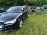 Audi A1 attraction/KLIMA/ÖL-REIFEN&TÜV NEU - Audi A1 aus 2012