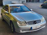 Mercedes-Benz 240 mit Gasanlage (Prins)