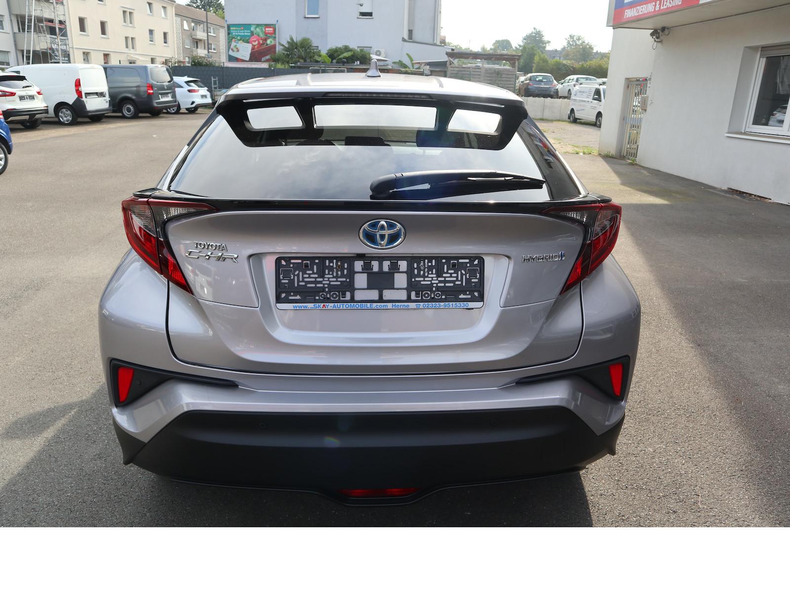 Toyota C-HR Hybrid Team D Totwink/SHZ/Scheckheftgepfleg
