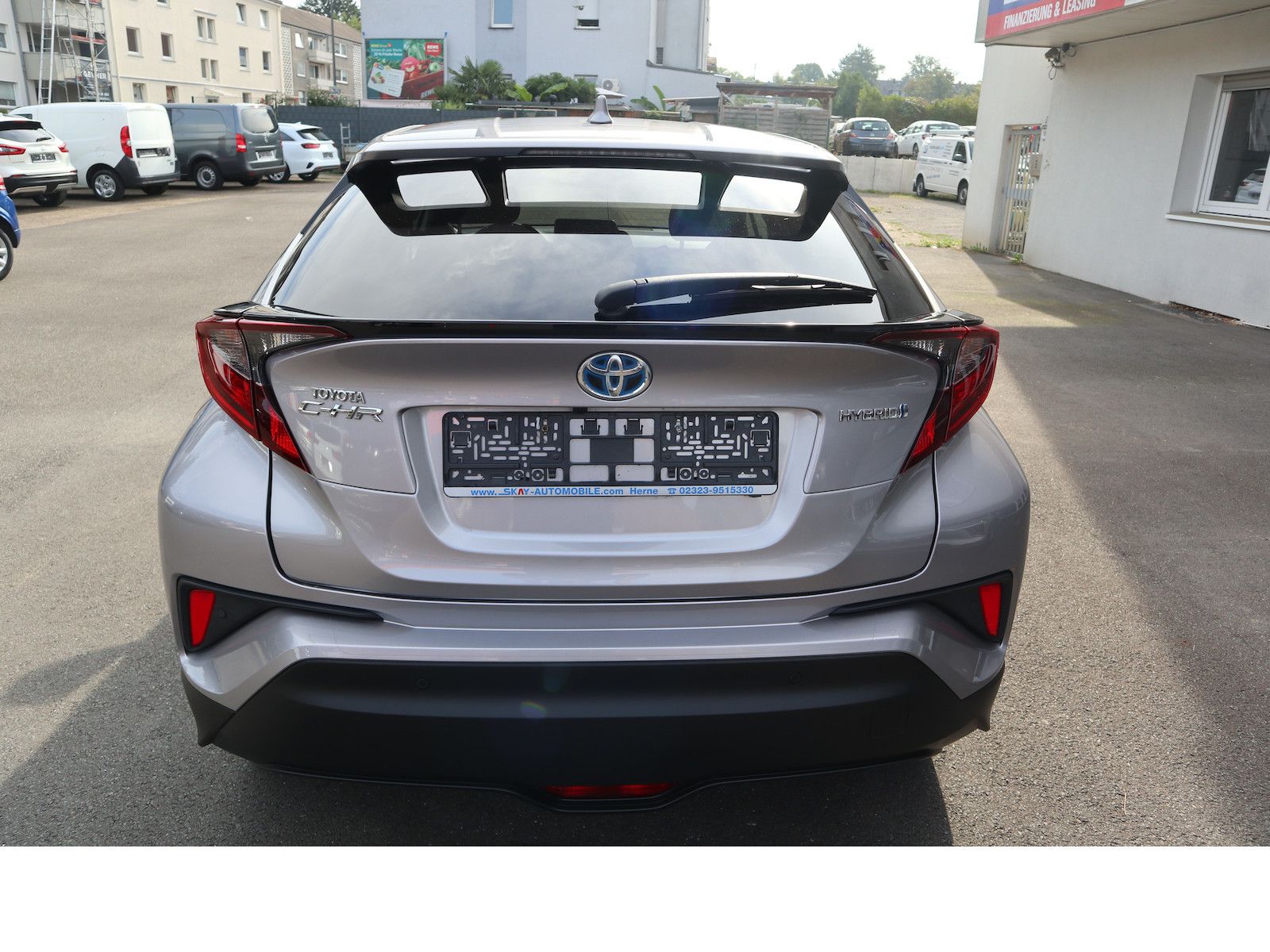 Fahrzeugabbildung Toyota C-HR Hybrid Team D Totwink/SHZ/Scheckheftgepfleg