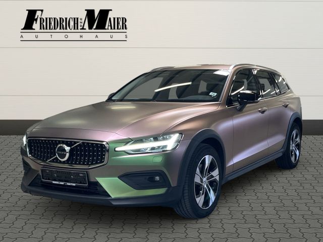 Volvo V60 Cross Country Cross Country Plus AWD B4 AHK*