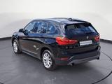 BMW X1 xDrive20i A Advantage Aut. Klimaaut. PDC AHK - BMW X1: mit Anhängerkupplung