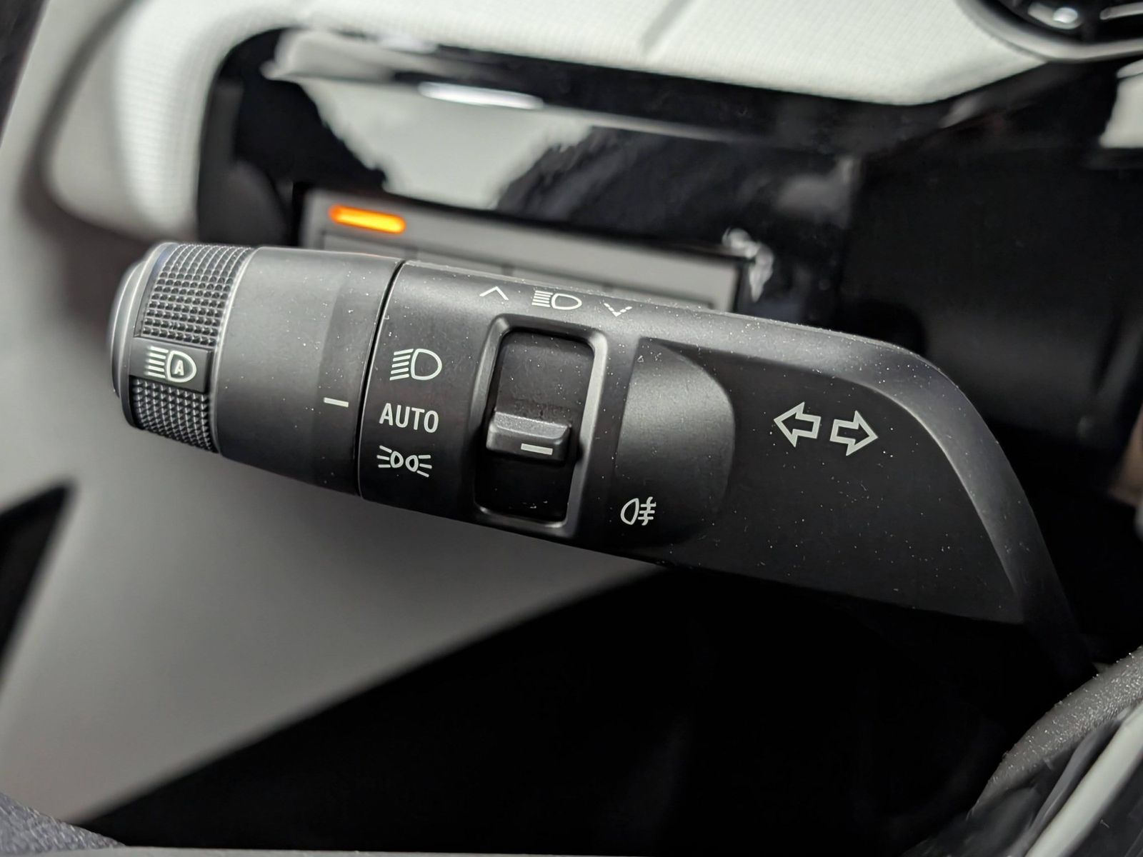 RENAULT R 4  E-Tech Evolution 150 Comfort Range – Bild 30