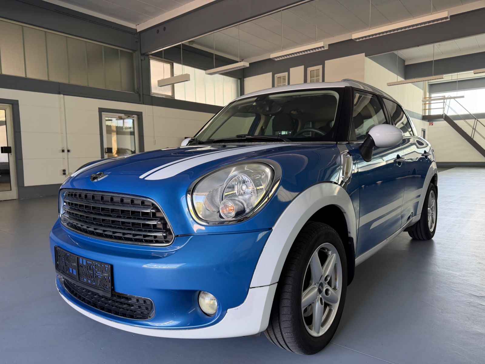 MINI Cooper Countryman COOPER COUNTRYMAN