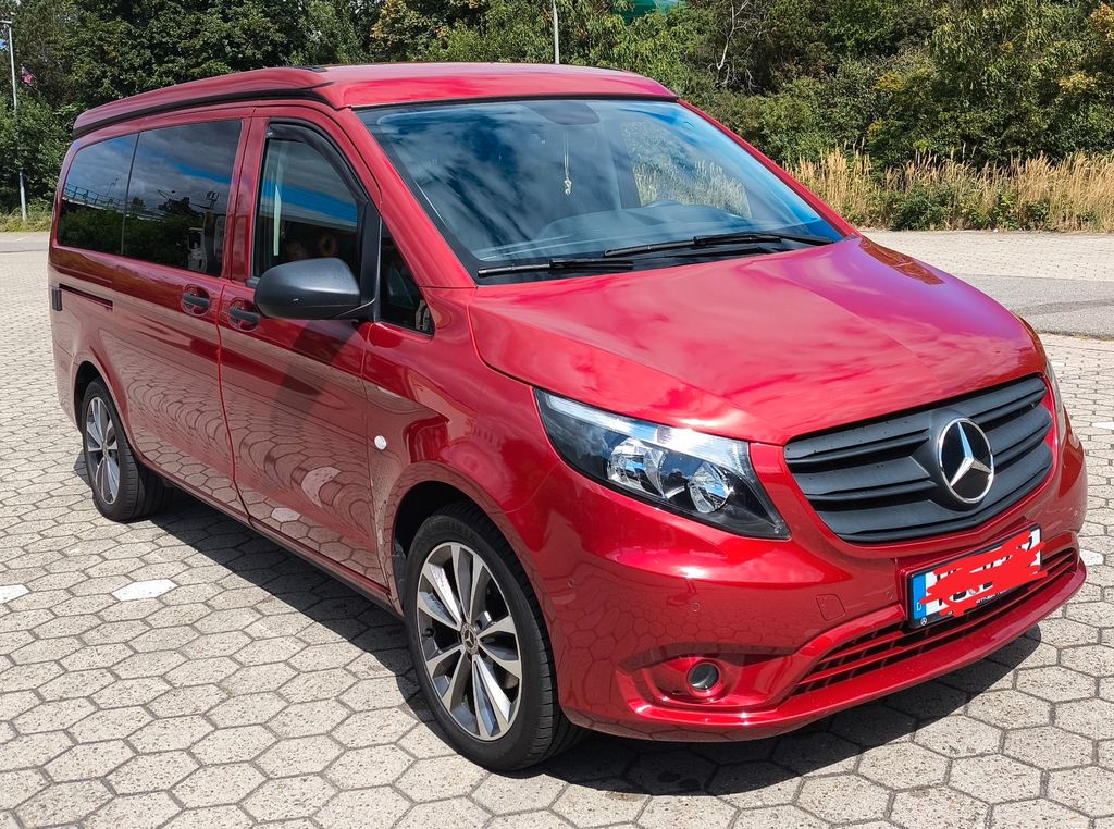 Image of Mercedes-Benz V 220