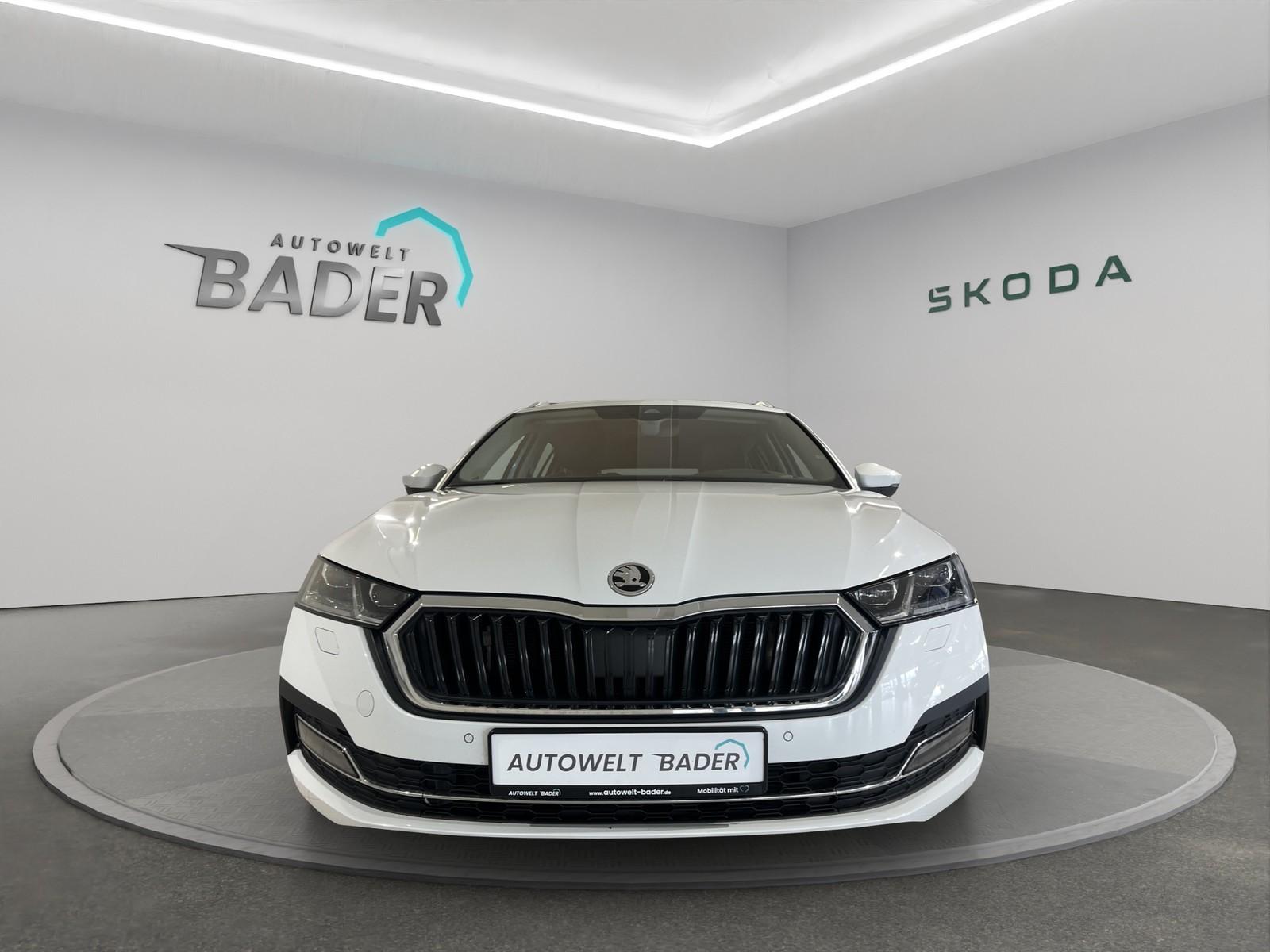 Skoda Octavia Combi Style 2,0 TDI RFK AHK Head up. CAN