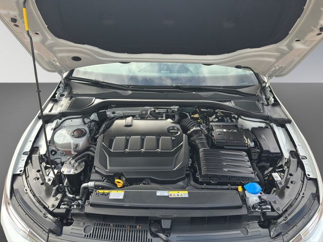 Golf VIII 2.0 TDI Goal DSG AHK ACC FACEL. LED