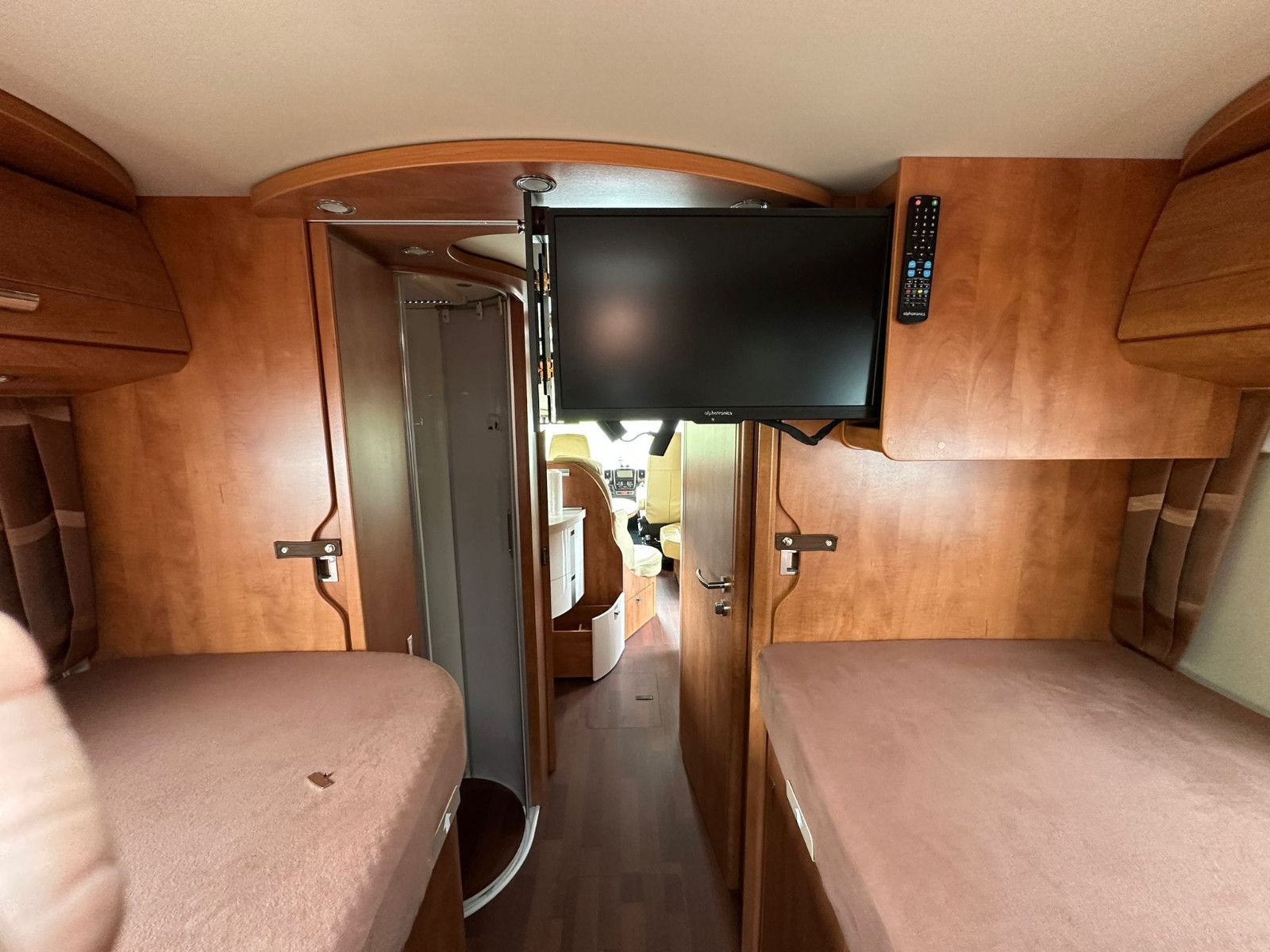 Fahrzeugabbildung Carthago Chic C-Line 4.9 LE L  sehr viele Extras