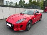 Jaguar F-Type 5.0 L V8 R Kompressor Automatik R - Jaguar F-Type mit Benzin-Antrieb: Coupé