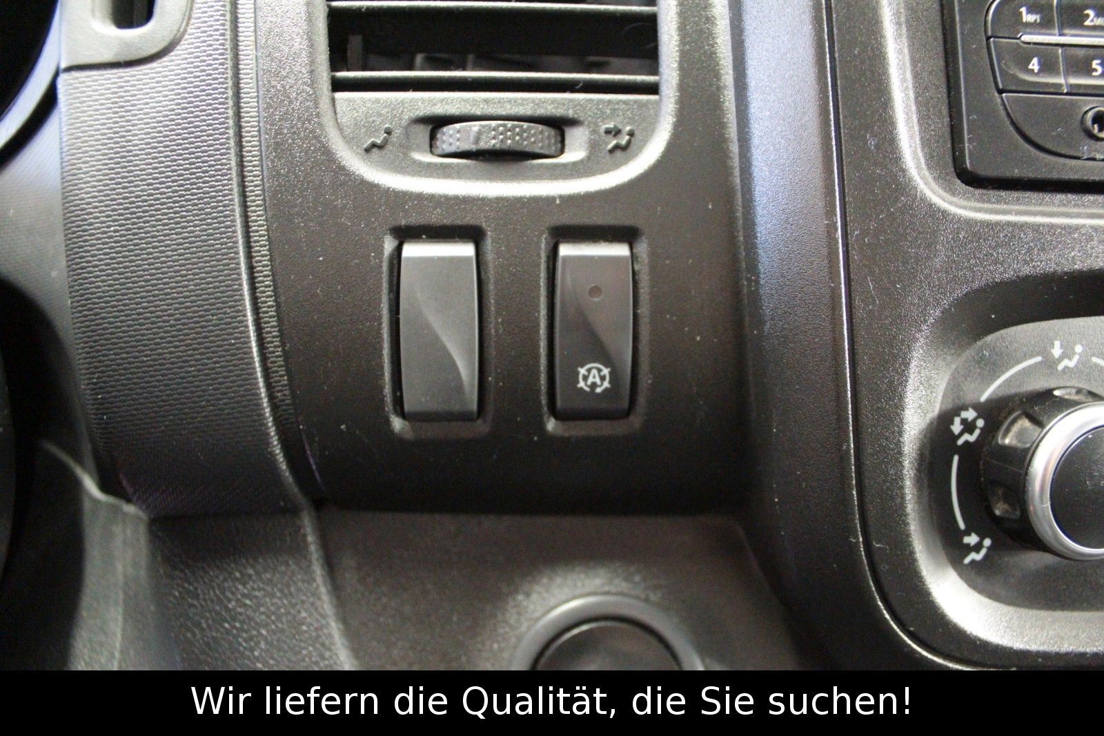 Fahrzeugabbildung Renault Trafic Kasten L1H1 3,0t Komfort *AHK*15023*