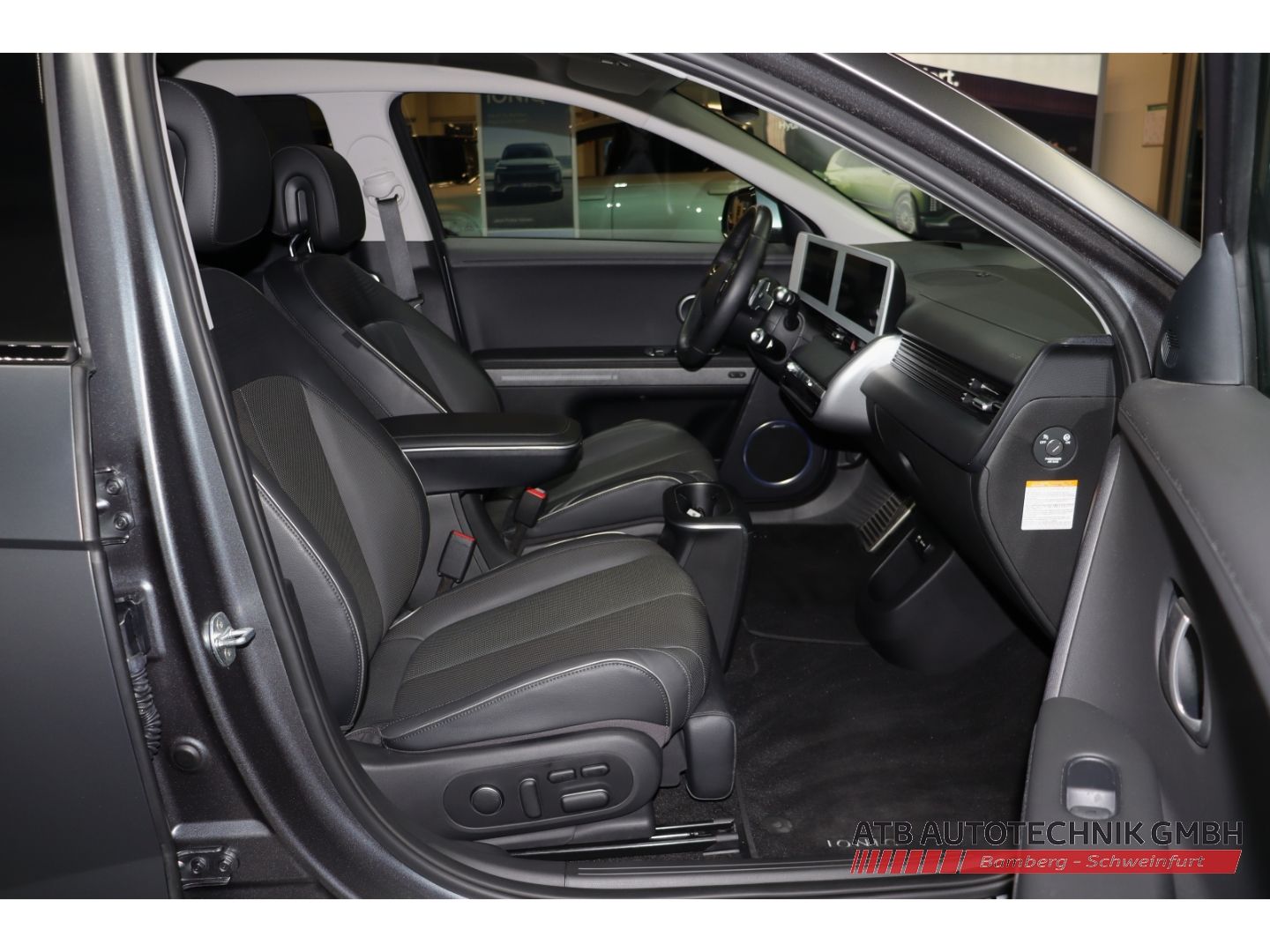 Fahrzeugabbildung Hyundai IONIQ 5 72,6 kWh UNIQ 98,2% SOH HUD El. Fondsitz