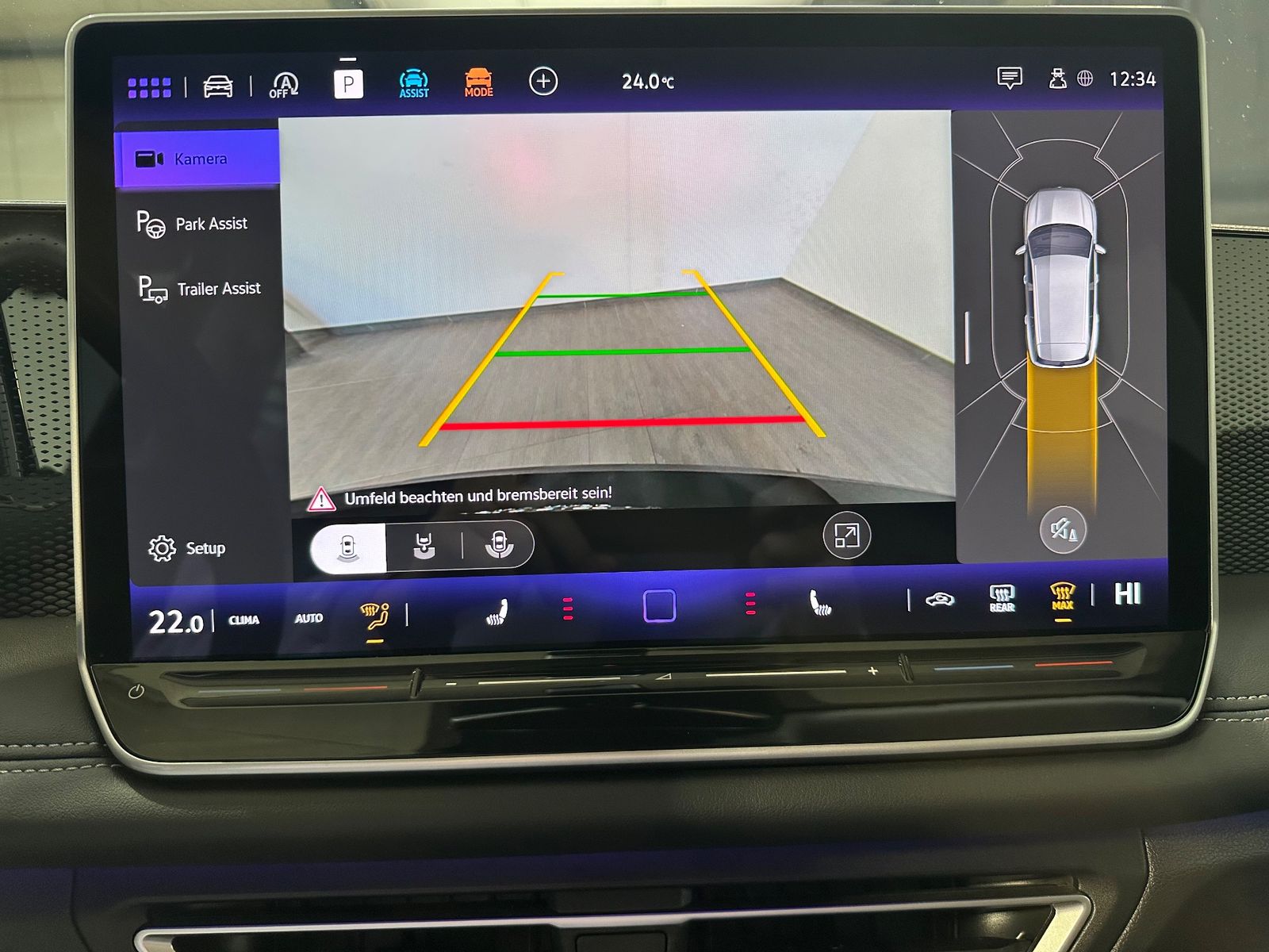 Fahrzeugabbildung Volkswagen Tiguan 2.0 TDI DSG Life NAV+LED+AHK+HUD+KAM+ACC