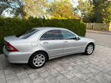 Mercedes-Benz C-Klasse 230  Benziner, Aut... - Mercedes-Benz E 230 in München