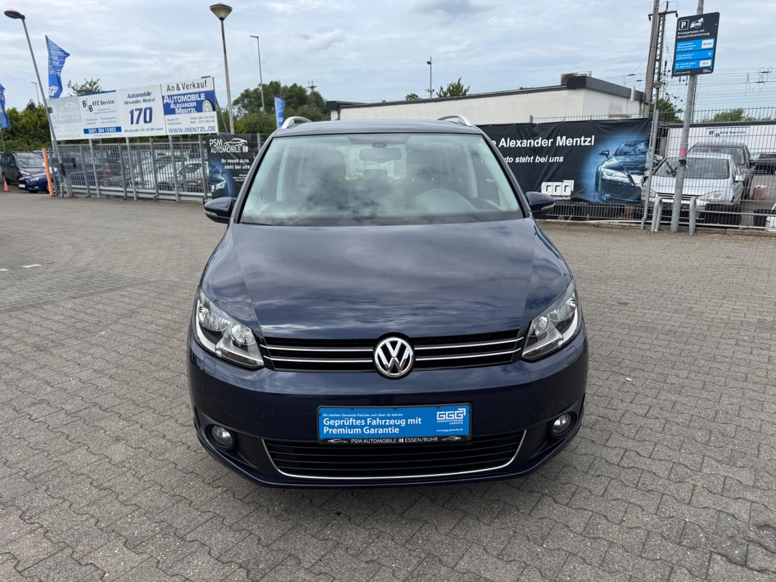 Volkswagen Touran Life DSG Navi Klimaautomatik Sitzheizung