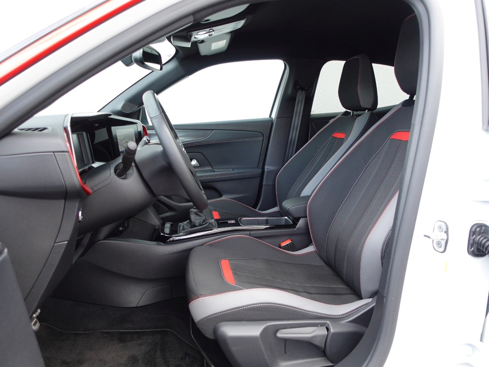 Fahrzeugabbildung Opel Mokka GS Line 1.2T,Navi,Kamera,Sitzhzg,LED,Allw.