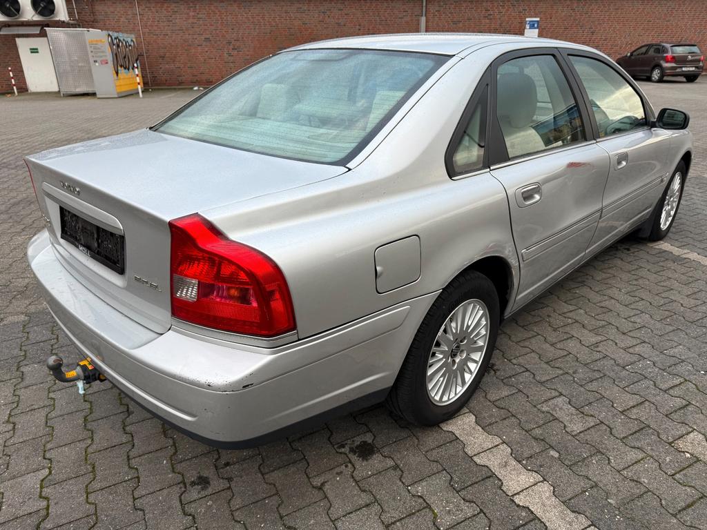 Volvo S80