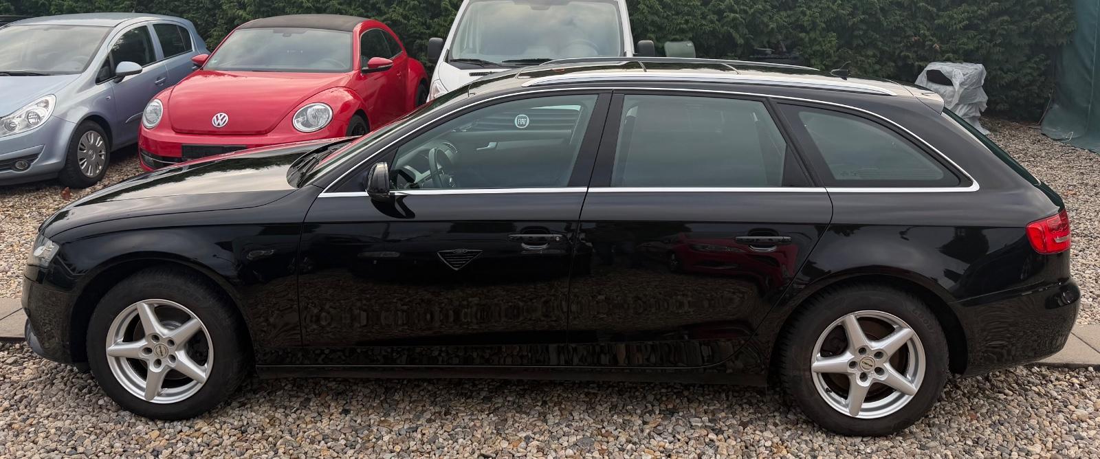 Audi A4 2009 — photo 5