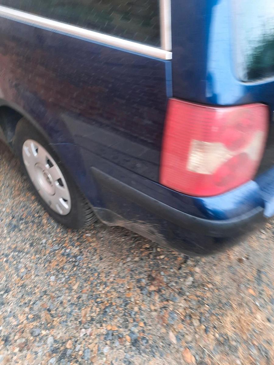 Volkswagen Passat 2005 — photo 14