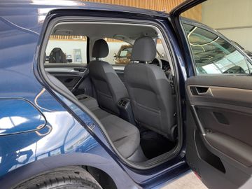 Volkswagen Golf VII 1.8 TSI ACT Advance *TEMPOMAT*PDC*KLIMA