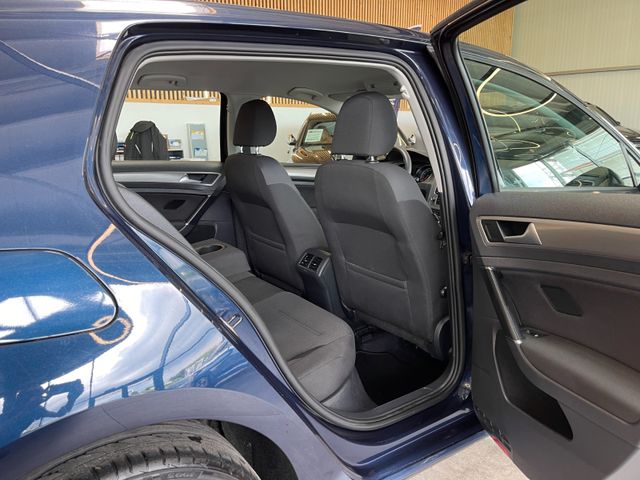 Volkswagen Golf VII 1.8 TSI ACT Advance *TEMPOMAT*PDC*KLIMA