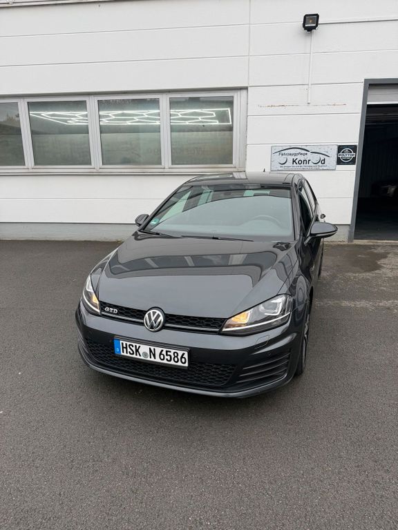 Image of Volkswagen Golf