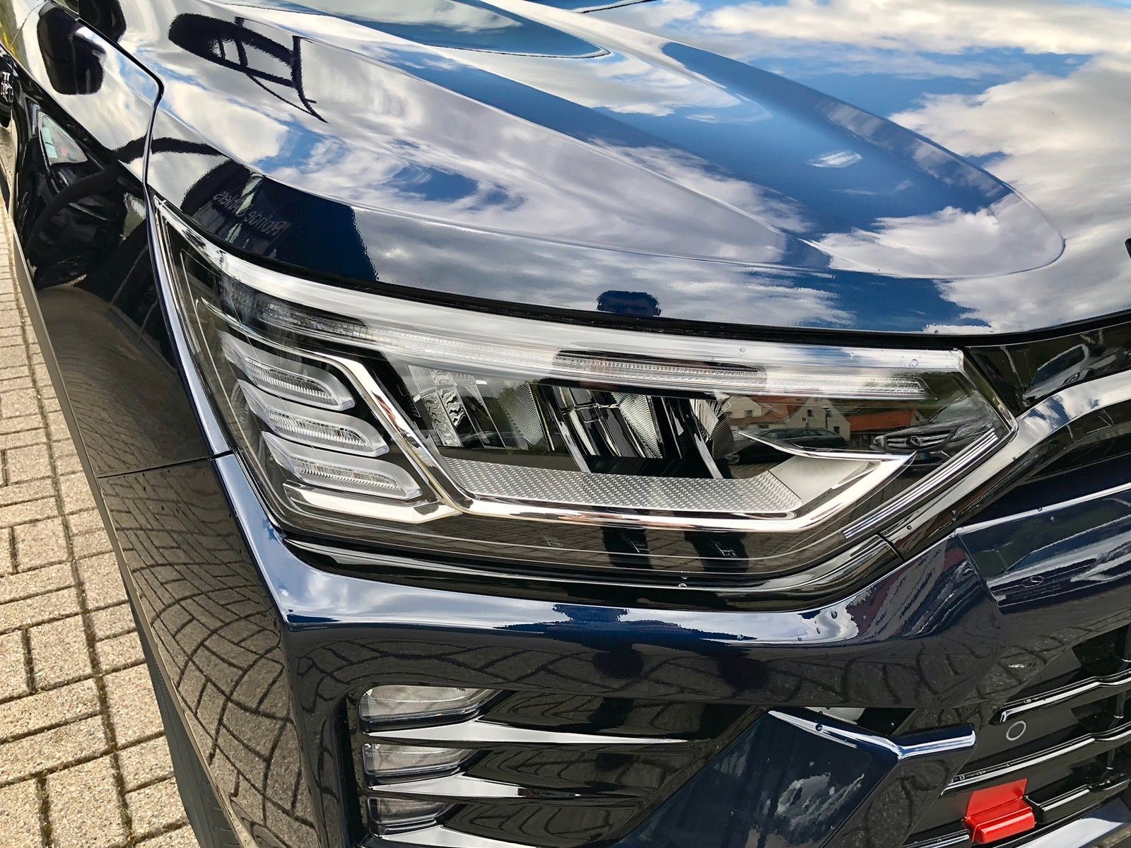 Fahrzeugabbildung KGM KORANDO+BLACKLINE+AMBIENTE+KAMERA+SH+LED++++++++