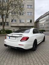 Mercedes-Benz E 63 AMG Mercedes-AMG E 63 4MATIC+ Autom. Me... - gebrauchte Mercedes-Benz E 63 AMG aus dem Jahr 2017