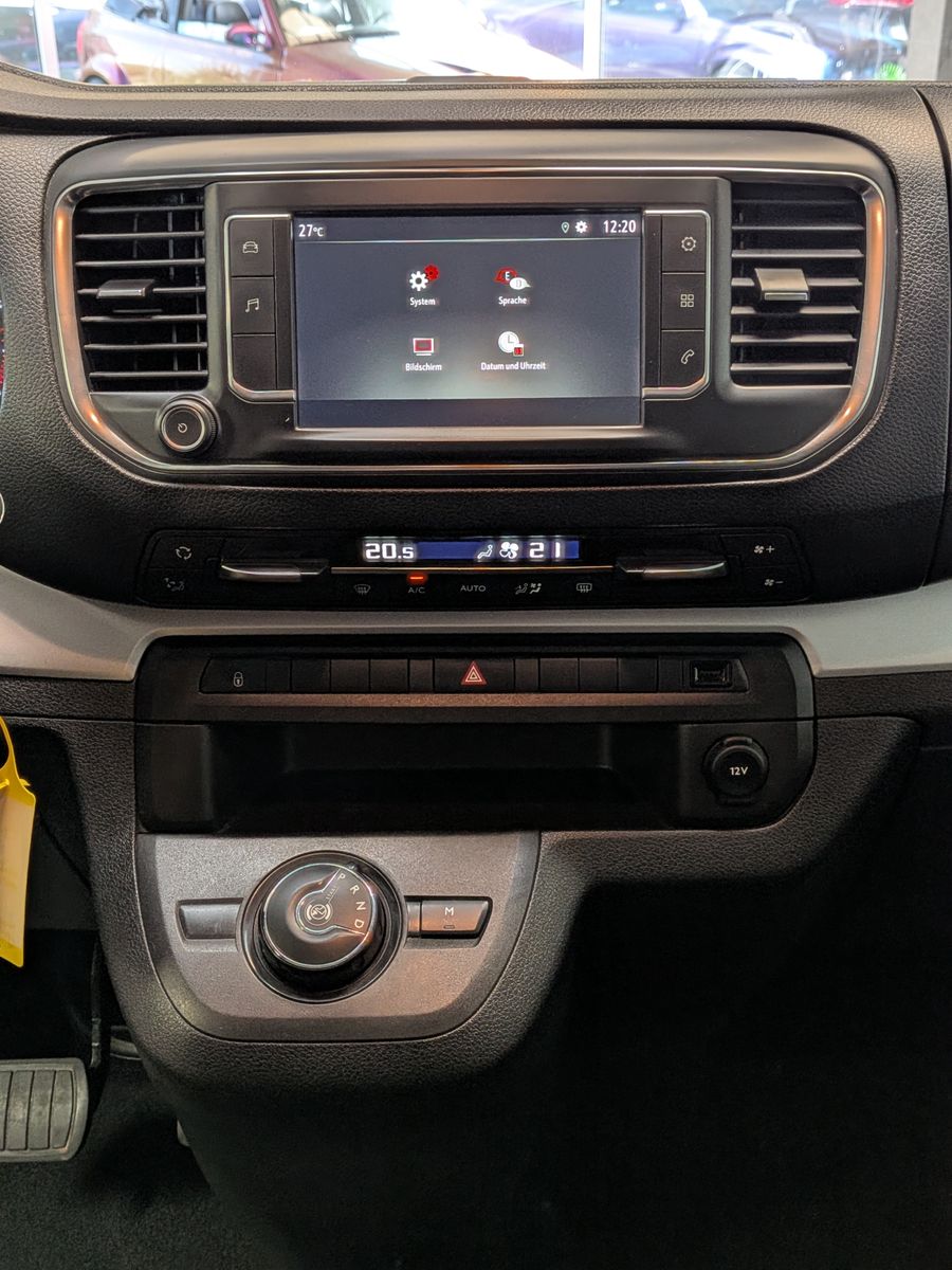 Fahrzeugabbildung Opel Zafira Life M 2.0Aut. LED*CAM*HUD*ACC*AHK*8-SITZ