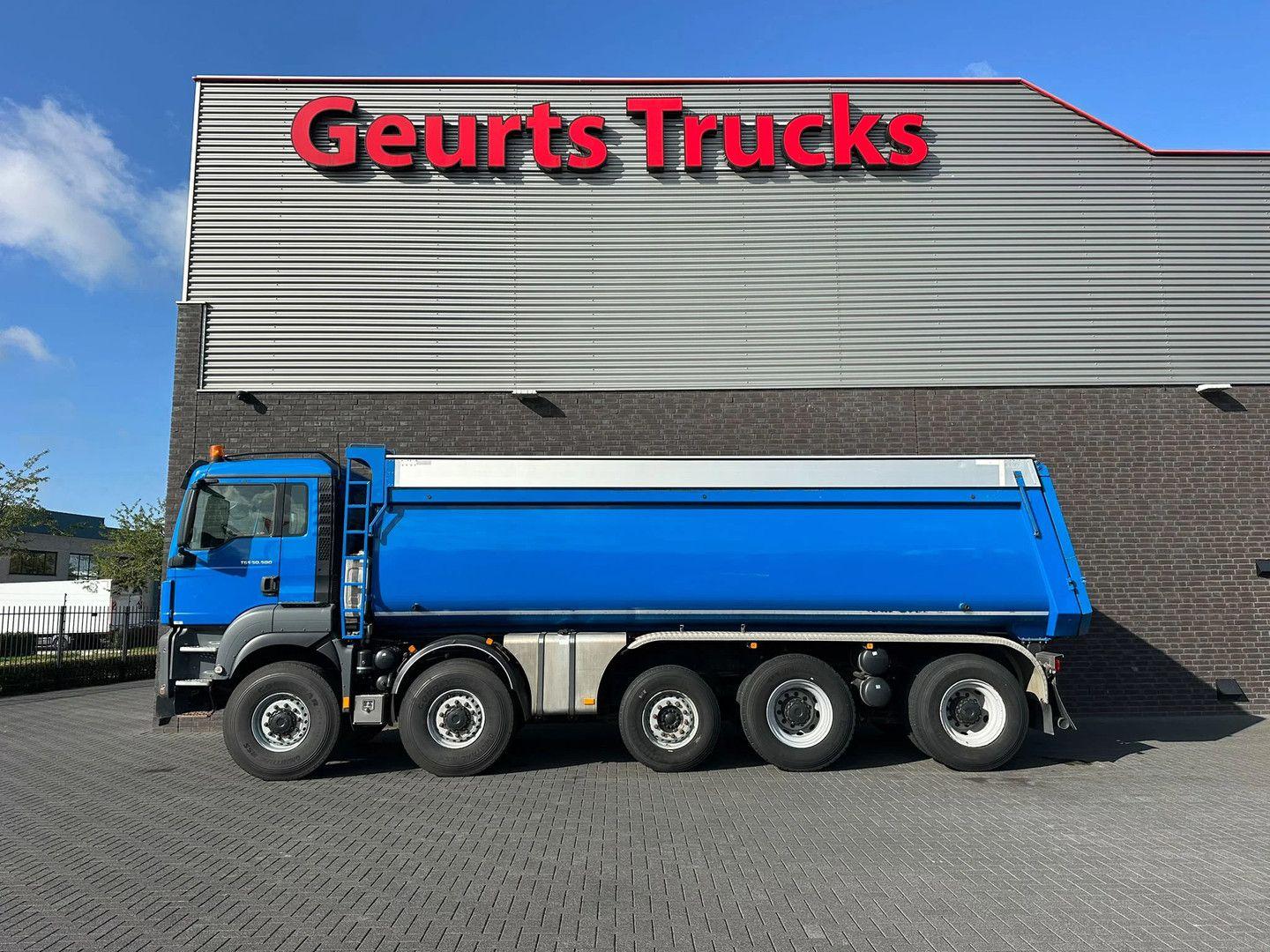 MAN TGS 50.500 10X8 BLH WSA KIPPER MET AFDEKKLEPPEN