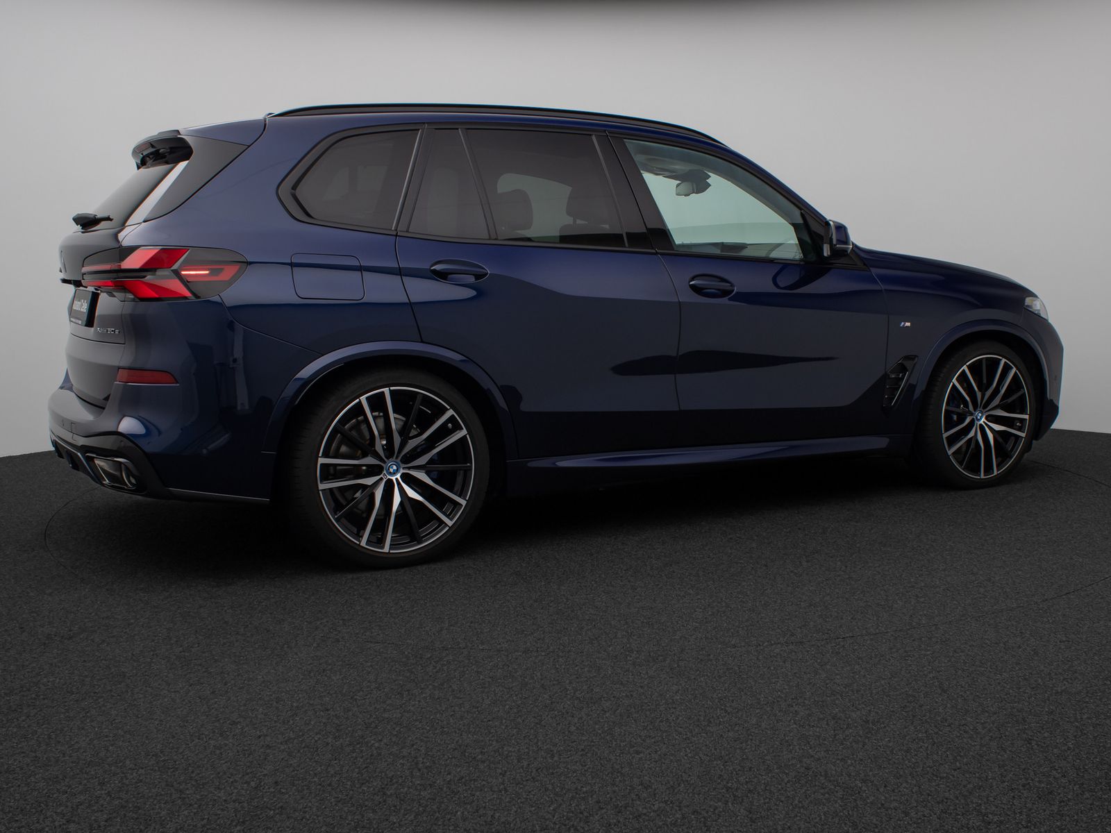 Fahrzeugabbildung BMW X5 xD50e M Sport 360°H/K Panorama Individual 22"