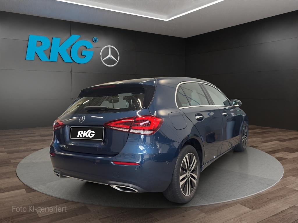 Mercedes-Benz A 250 e PROGRESSIVE PANORAMA DISTRONIC KEYLESS