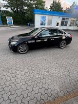 Mercedes-Benz C 300 Autom. - AMG Line Scheckheftgepflegt - Mercedes-Benz C 300 Gebrauchtwagen in München