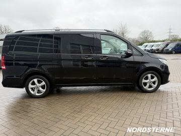 Mercedes V 220 - 4