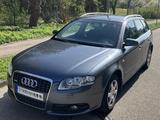 Audi A4 2.0 TDI Avant, S-Line, 1. Hd, 8f bereift - Audi A4 aus 2007: Line