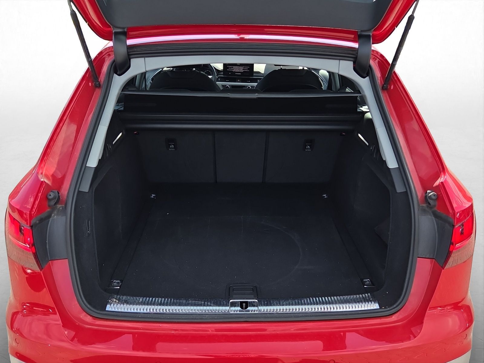 Audi A4 - Bild 11