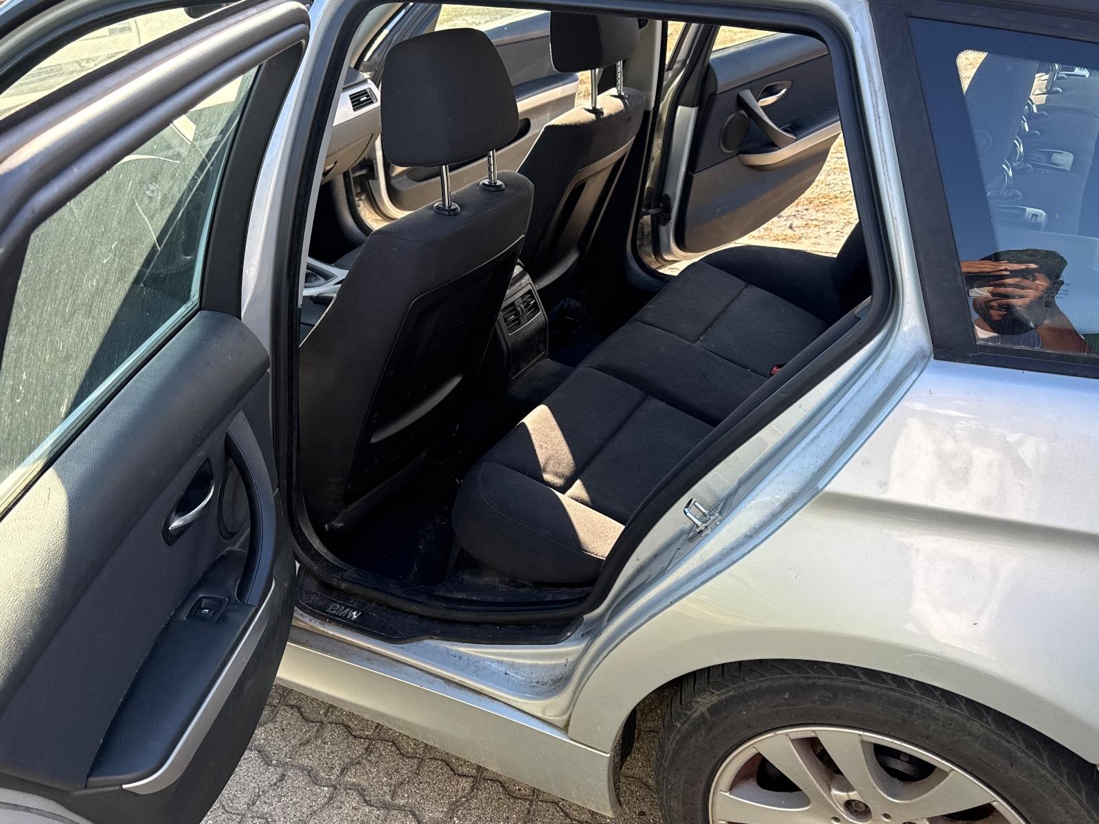 BMW 318 2006 — photo 8