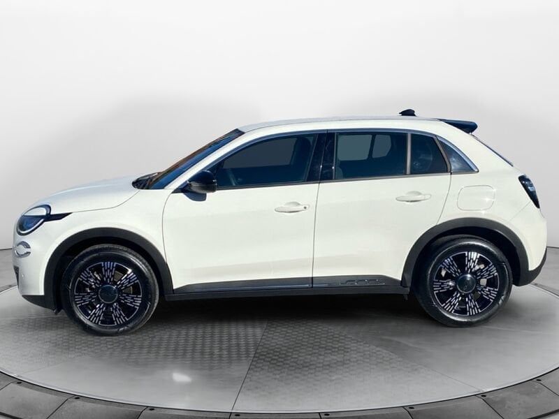 Fiat FIAT 600 600 1.2 hybrid Icon 145cv auto imagem 2