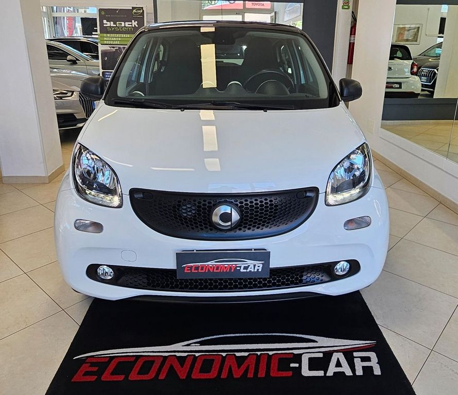 Image of Smart ForFour